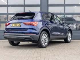 Audi Q3 (2022) thumbnail 2