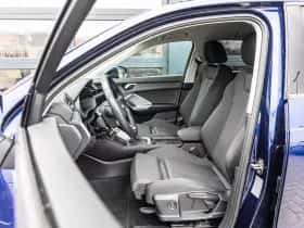 Audi Q3 (2022) thumbnail 4
