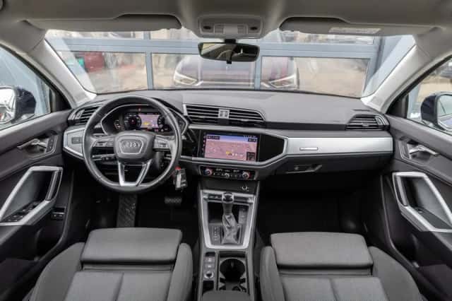 Audi Q3 (2022) thumbnail 5