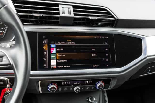 Audi Q3 (2022) thumbnail 41