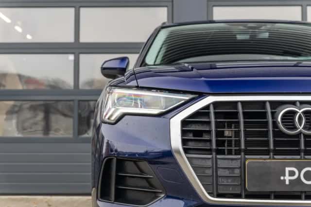 Audi Q3 (2022) thumbnail 10