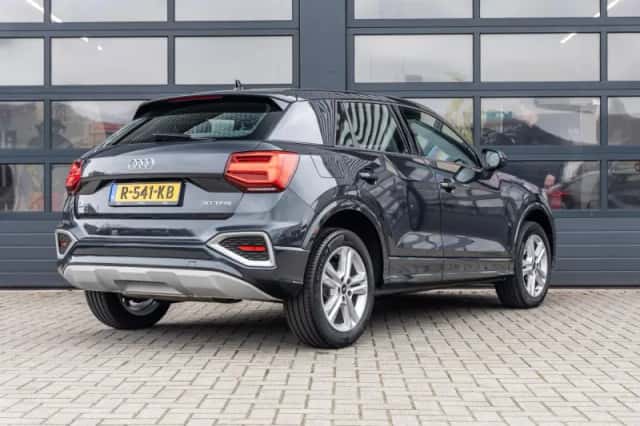 Audi Q2 (2022) thumbnail 2