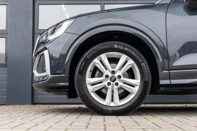 Audi Q2 (2022) thumbnail 14