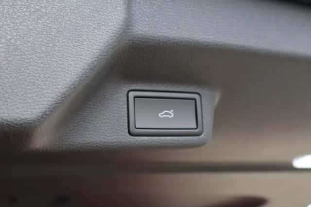 Volkswagen ID. Buzz (2026) thumbnail 51