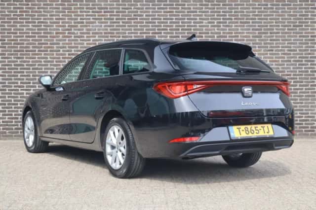 SEAT Leon Sportstourer (2022) thumbnail 11
