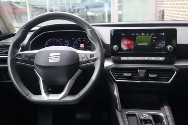 SEAT Leon Sportstourer (2022) thumbnail 21