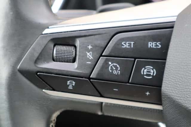 SEAT Leon Sportstourer (2022) thumbnail 23