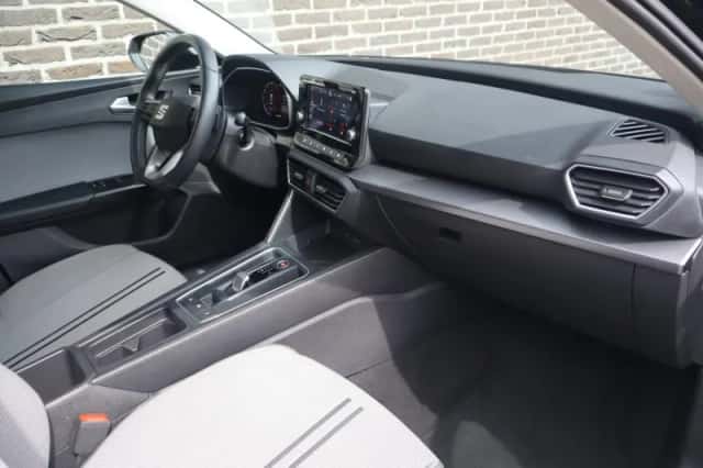 SEAT Leon Sportstourer (2022) thumbnail 32
