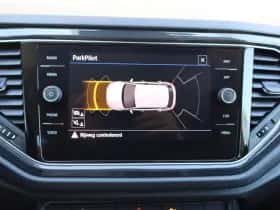 Volkswagen T-Roc (2019) thumbnail 27