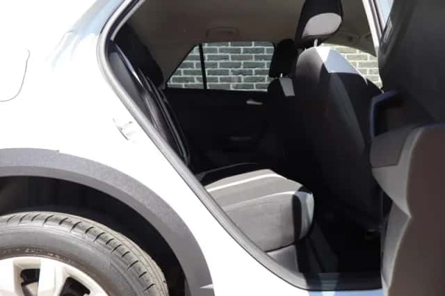 Volkswagen T-Roc (2019) thumbnail 31