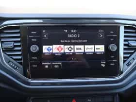 Volkswagen T-Roc (2019) thumbnail 36