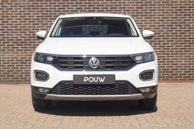 Volkswagen T-Roc (2019) thumbnail 8
