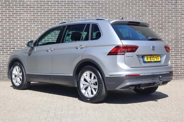 Volkswagen Tiguan (2018) thumbnail 13