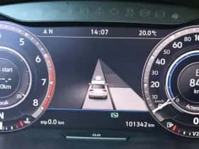Volkswagen Tiguan (2018) thumbnail 27