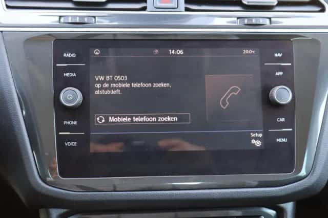 Volkswagen Tiguan (2018) thumbnail 33