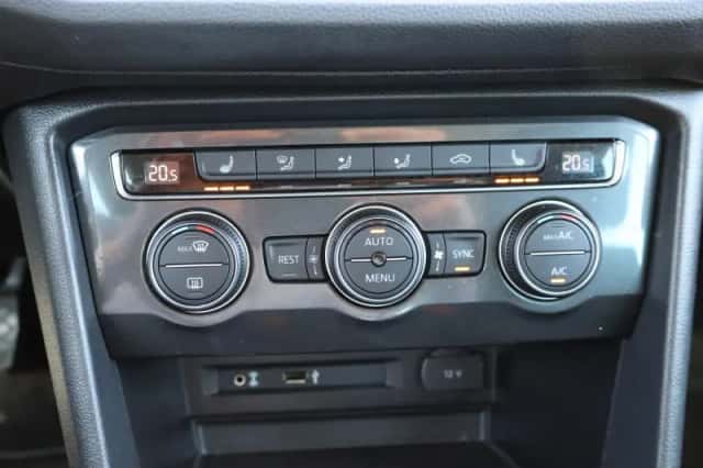Volkswagen Tiguan (2018) thumbnail 34