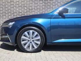 Škoda Superb (2023) thumbnail 16
