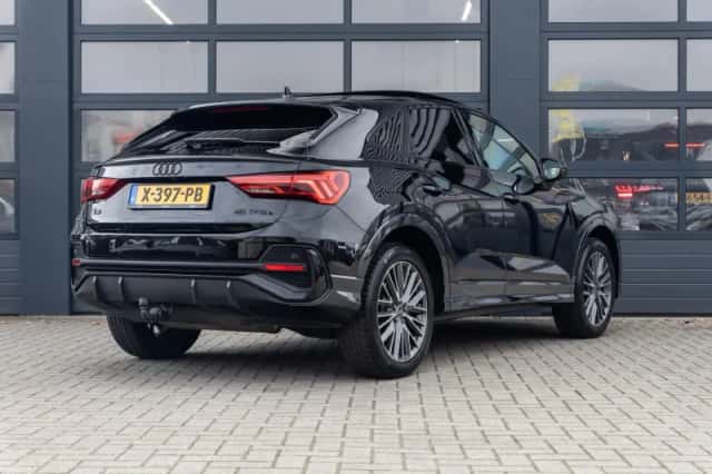 Audi Q3 (2024) thumbnail 2