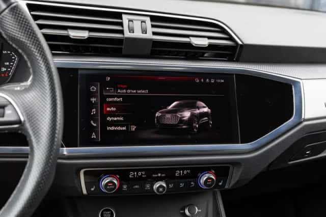 Audi Q3 (2024) thumbnail 32