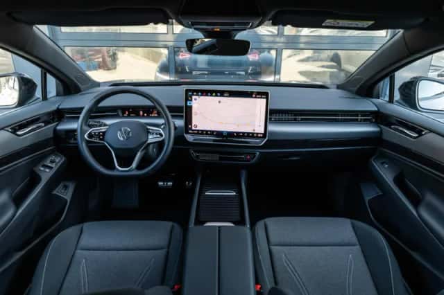 Volkswagen ID.7 (2025) thumbnail 5