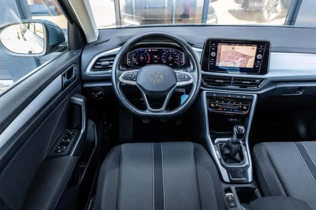 Volkswagen T-Roc (2023) thumbnail 20