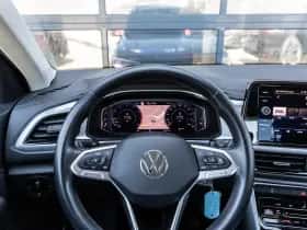 Volkswagen T-Roc (2023) thumbnail 32