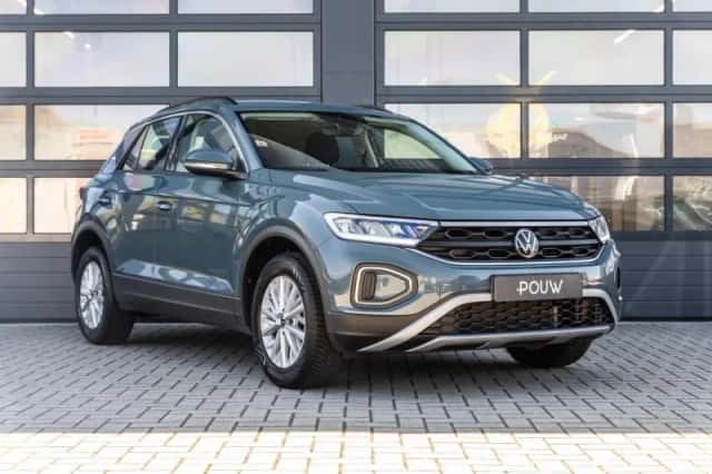Volkswagen T-Roc (2023) thumbnail 10