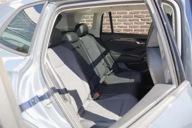 Volkswagen Tiguan (2025) thumbnail 17