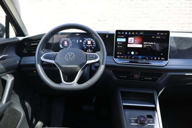 Volkswagen Tiguan (2025) thumbnail 23