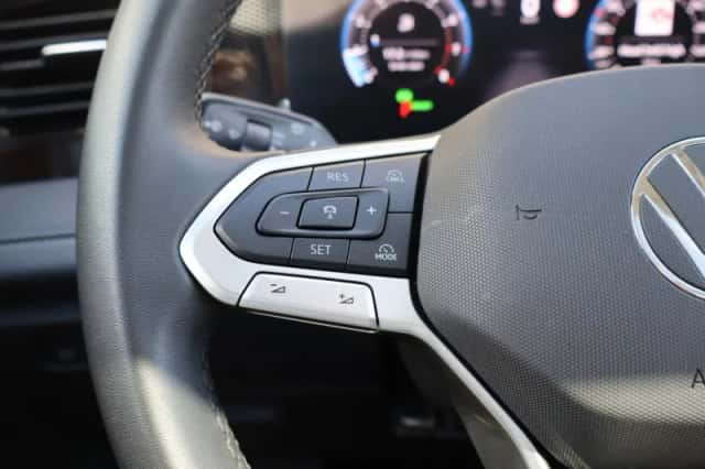Volkswagen Tiguan (2025) thumbnail 25
