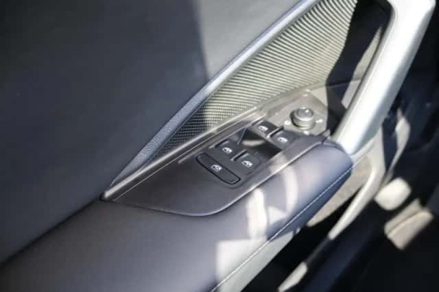 Volkswagen Tiguan (2025) thumbnail 35