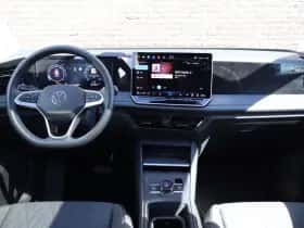 Volkswagen Tiguan (2025) thumbnail 5