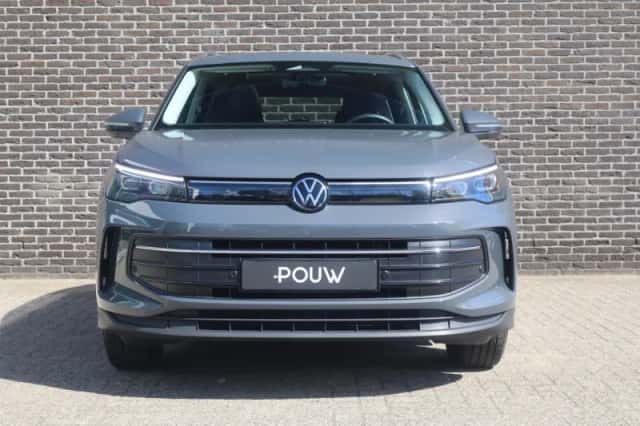 Volkswagen Tiguan (2025) thumbnail 7