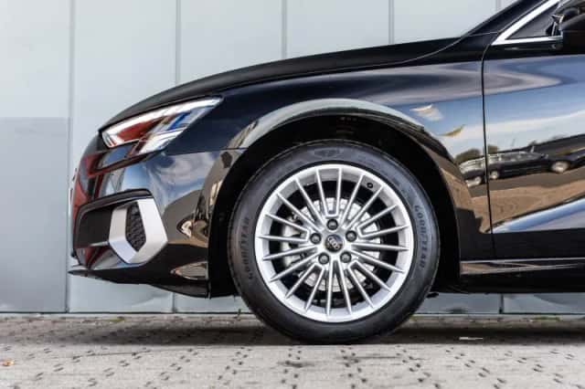 Audi A3 (2023) thumbnail 14