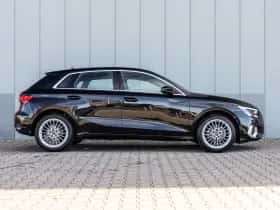 Audi A3 (2023) thumbnail 3