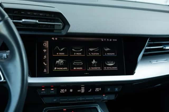 Audi A3 (2023) thumbnail 35