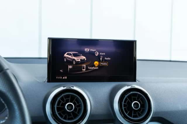Audi Q2 (2022) thumbnail 34