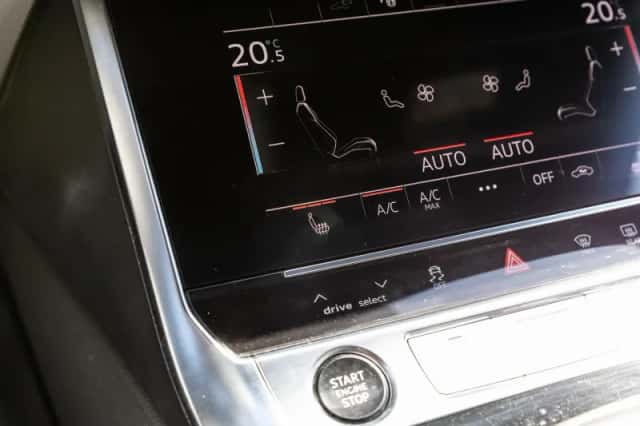 Audi A6 (2022) thumbnail 32