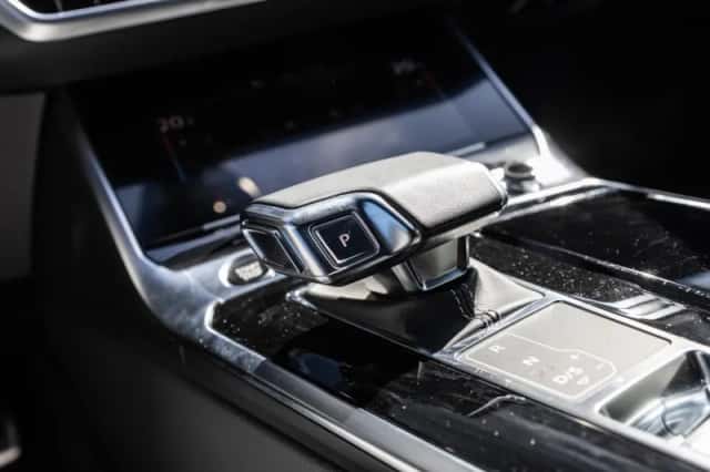 Audi A6 (2022) thumbnail 33