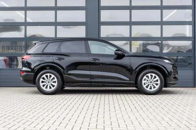 Audi Q6 e-tron (2026) thumbnail 3