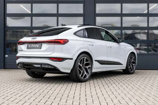 Audi Q6 (2026) thumbnail 2