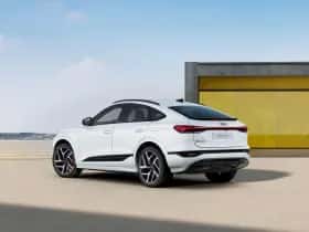 Audi Q6 (2026) thumbnail 2