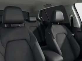 Volkswagen Golf (2026) thumbnail 4