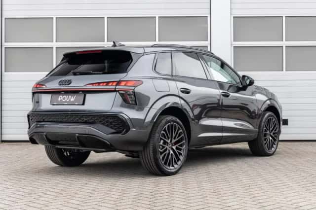 Audi Q3 (2026) thumbnail 2