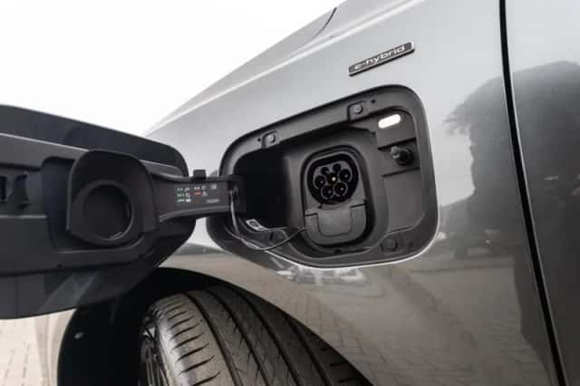 Audi Q3 (2026) thumbnail 12