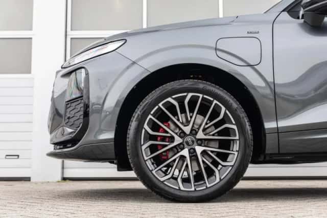 Audi Q3 (2026) thumbnail 13