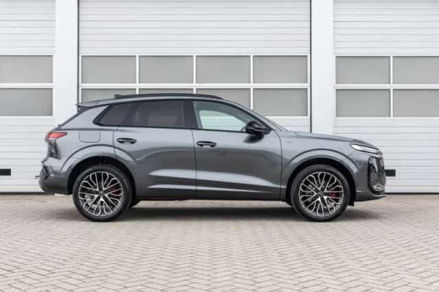 Audi Q3 (2026) thumbnail 3
