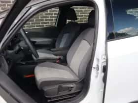 Volkswagen ID.3 (2022) thumbnail 4