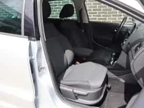 Volkswagen Polo (2016) thumbnail 14