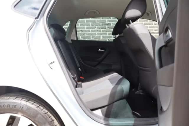 Volkswagen Polo (2016) thumbnail 28